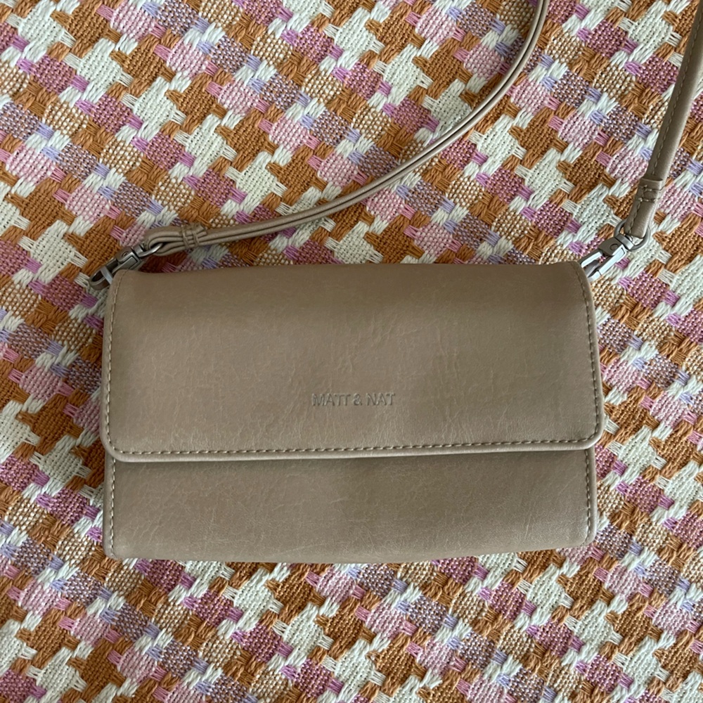 Matt & Nat vegan leather crossbody bag
